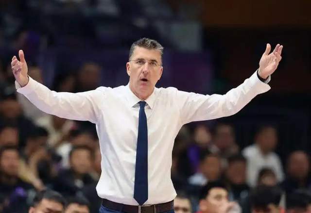 万向娱乐客户端-CBA最新消息！曝布姆加盟新疆男篮，北京首钢大将正式复出