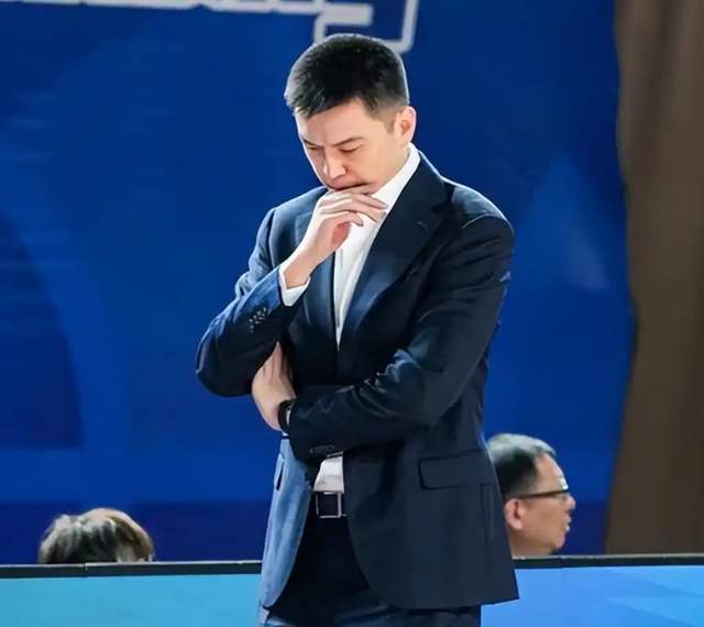 万向娱乐客户端-就在刚刚，26号早上！CBA传来杨鸣、徐杰和山西男篮的最新消息